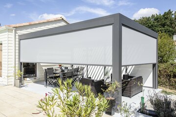 BIO+ AKENA PERGOLA