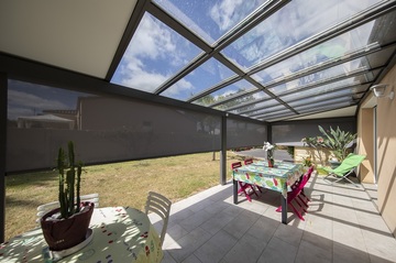 Pergola à toit fixe